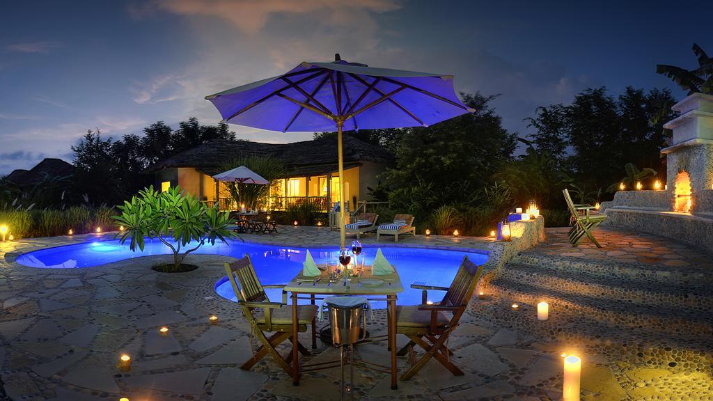 Barahi Jungle Lodge Meghauli Buitenkant foto