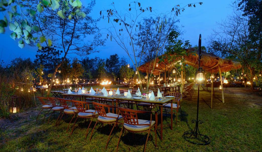 Barahi Jungle Lodge Meghauli Buitenkant foto