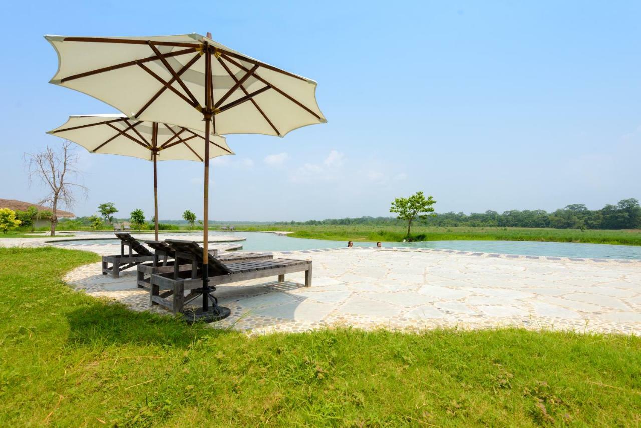Barahi Jungle Lodge Meghauli Buitenkant foto