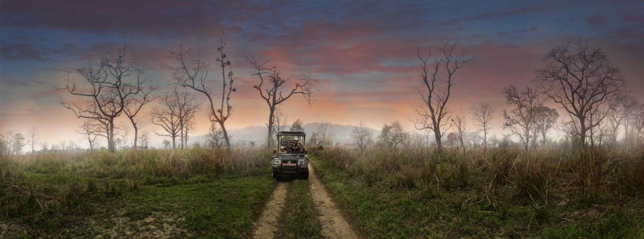 Barahi Jungle Lodge Meghauli Buitenkant foto